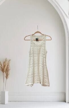 White West Loop Women's White Lace Beach Cover Up Dress Medium